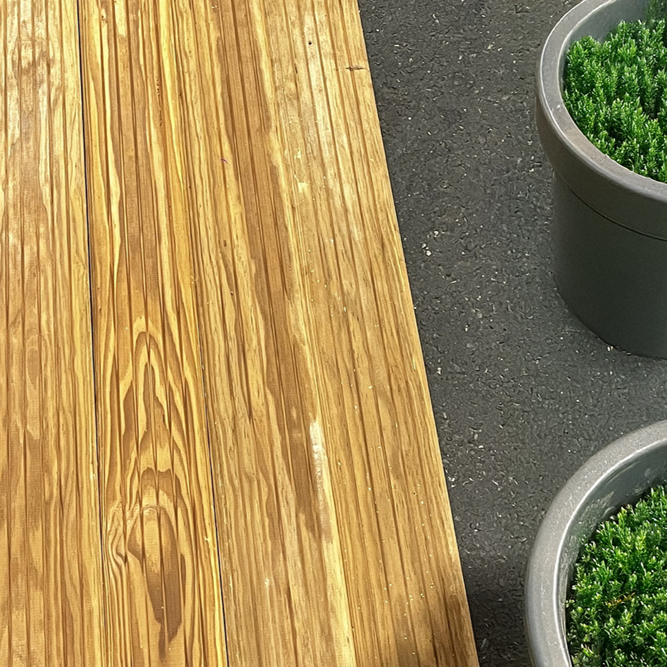 Lame Terrasse Pin Maritime Choix C Biseautée et Rainurée sur 2 faces 22x120x2400 mm Classe 4 Brun